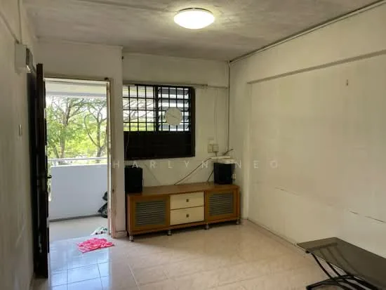 129 Bedok Nth St 2 image 1 of 9