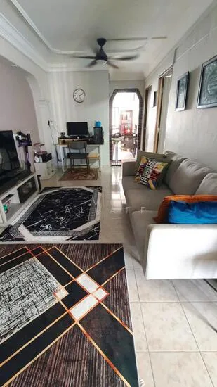 296 Tampines St 22 image 1 of 5