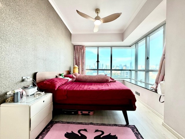 Regency Suites photo 3