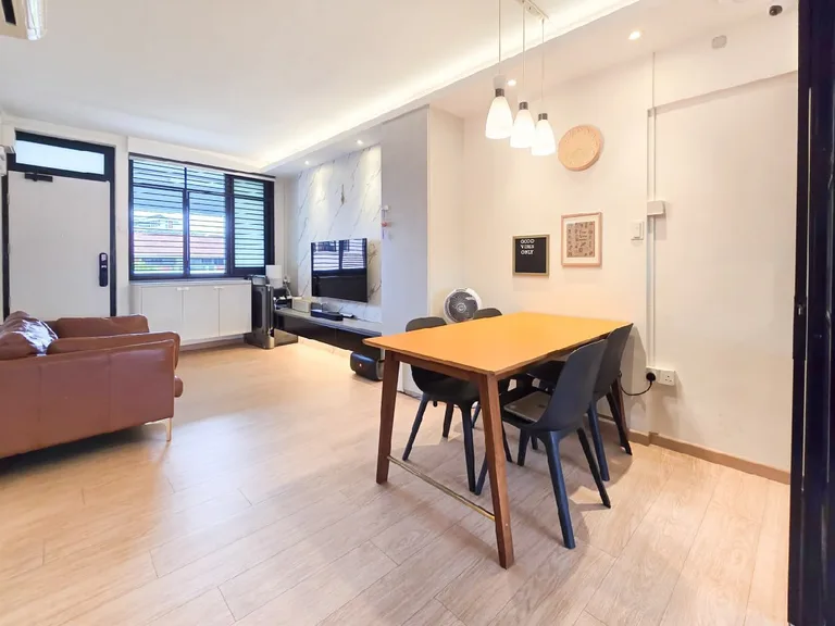 263 Serangoon Ctrl Dr image 1 of 4