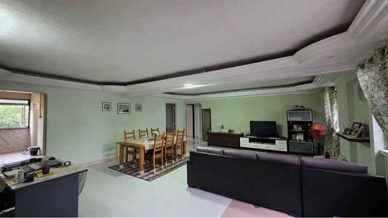 136 Petir Rd image 1 of 7