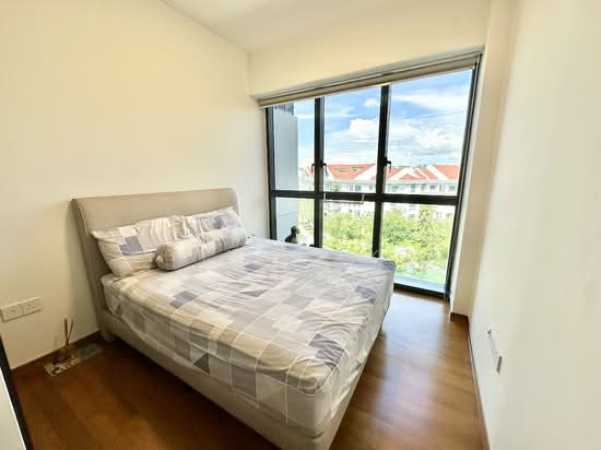 Fourth Avenue Residences photo 5