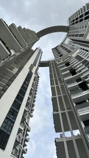 One Pearl Bank image 1 of 8