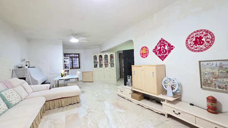 317 Jurong East St 31 image 1 of 7