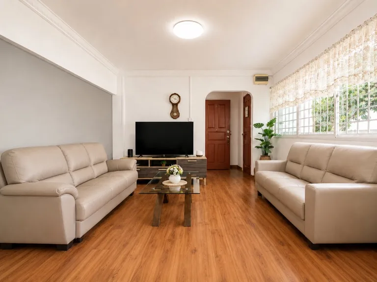 204 Bt Batok St 21 image 1 of 10