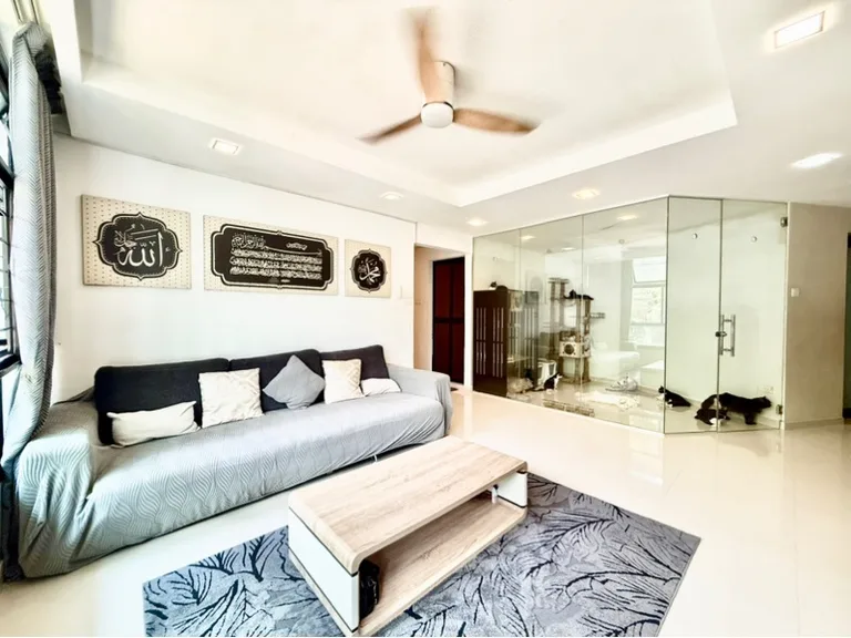 158A Rivervale Cres image 1 of 7