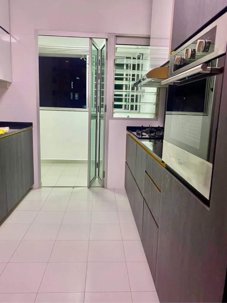 162C Rivervale Cres image 1 of 10