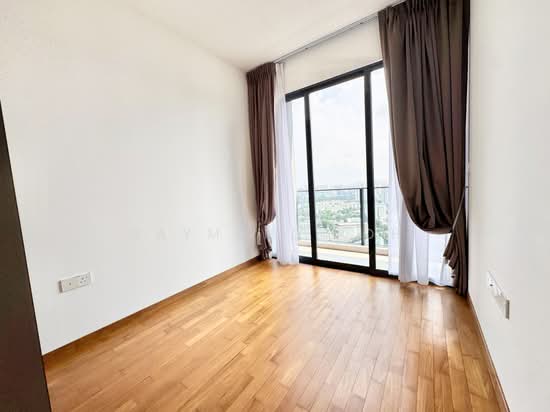 Stirling Residences photo 5