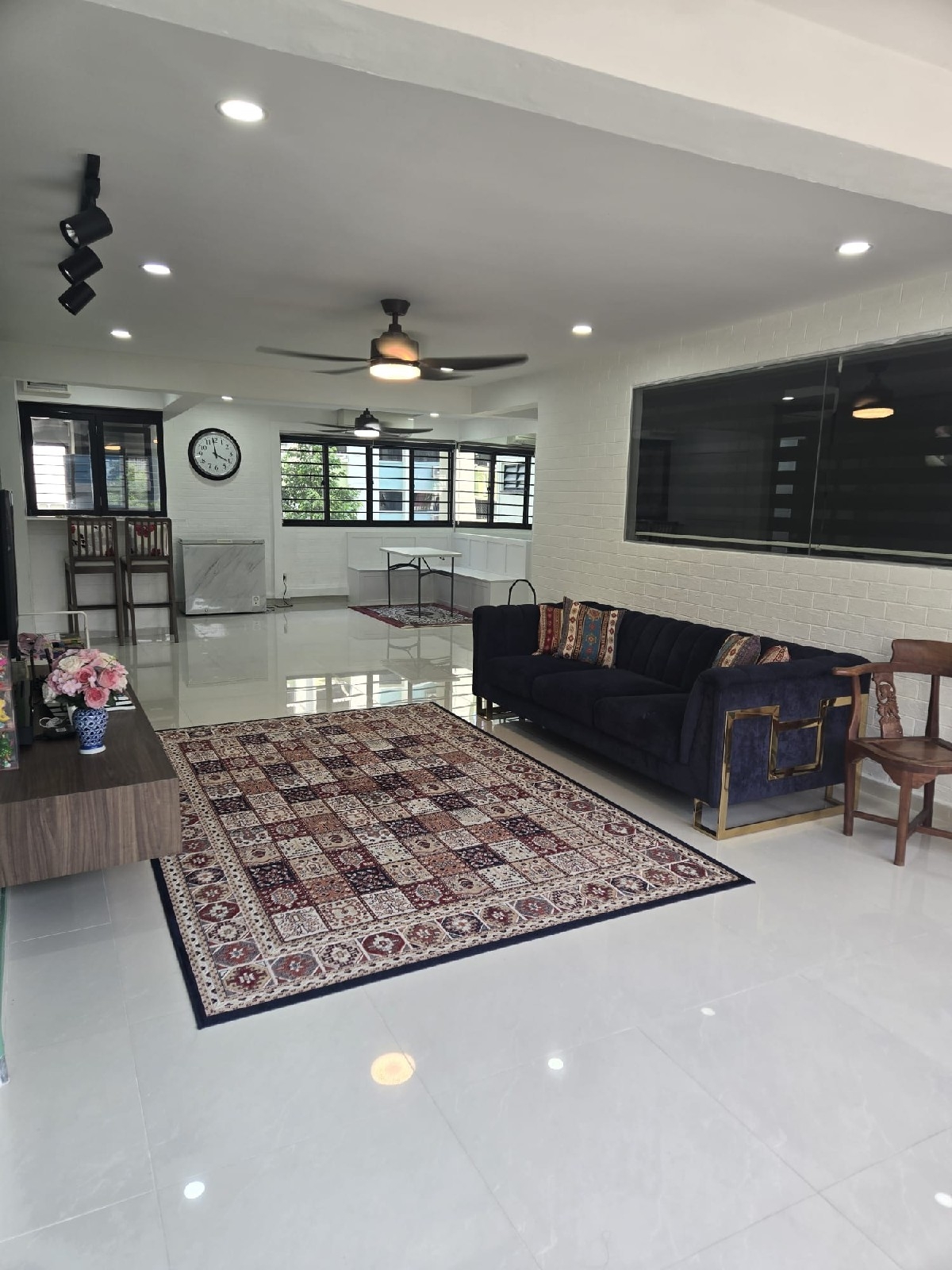 212 Yishun St 21 image 1 of 6