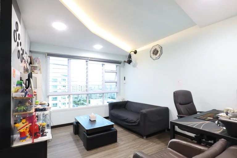 256B Sumang Walk image 1 of 10