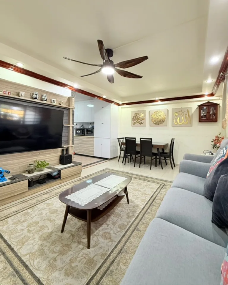 166 Yishun Ring Rd image 1 of 6