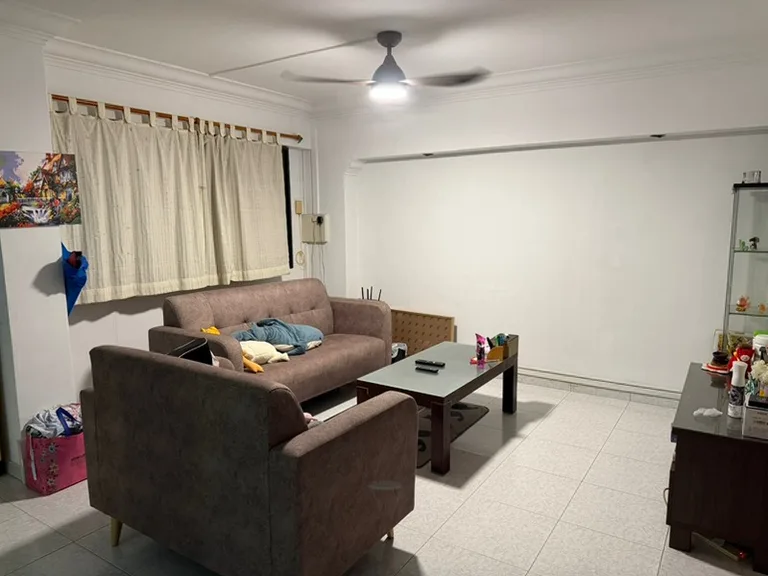 429 Choa Chu Kang Ave 4 image 1 of 6