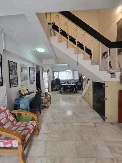548 Jurong West St 42 image 1 of 10