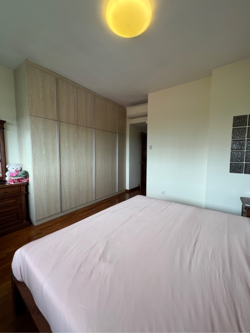Ridgewood Condominium photo 5