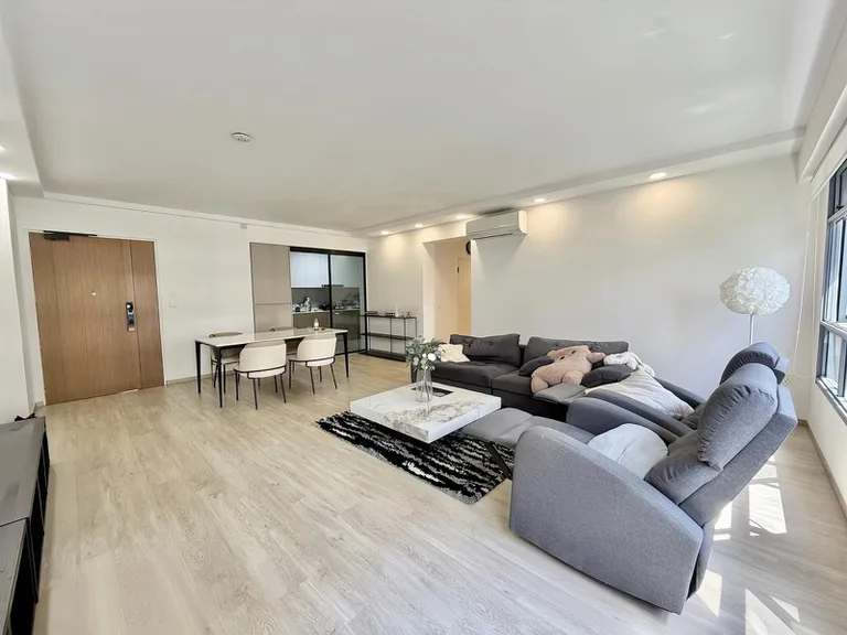 619A Tampines St 61 image 1 of 9