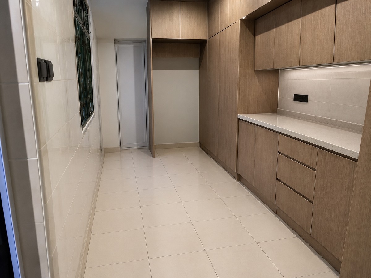 352B Canberra Rd