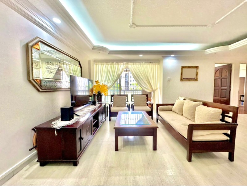 498A Tampines St 45 image 1 of 10