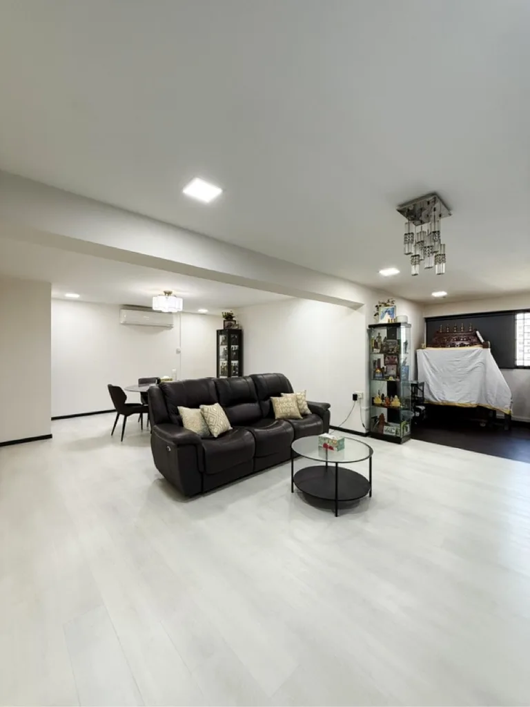 122C Sengkang East Way image 1 of 10