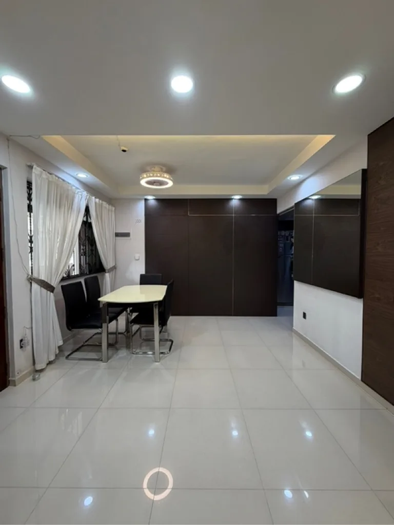 86 Telok Blangah Hts image 1 of 10