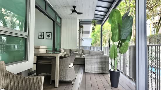 Rosewood Suites photo 5