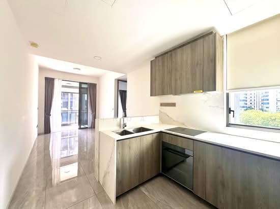 Leedon Green image 1 of 10