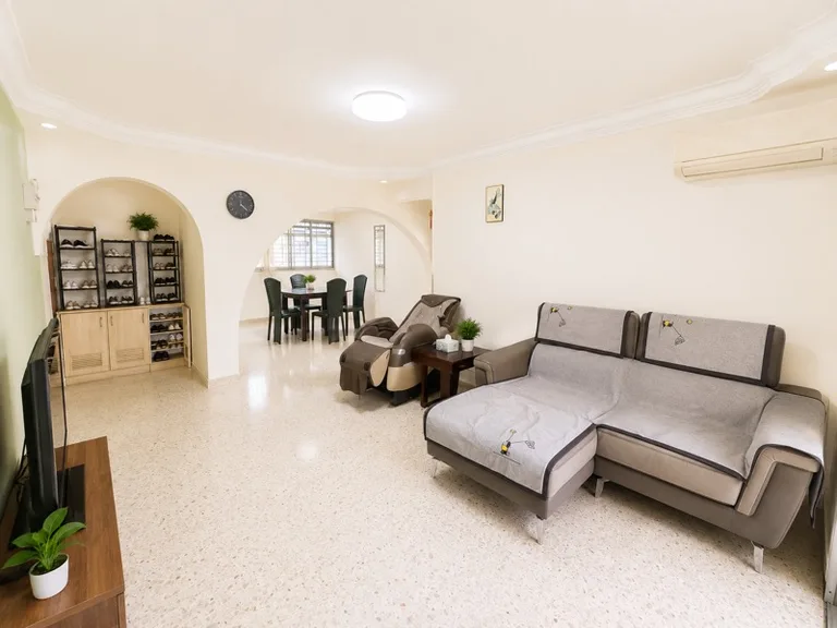 648 Ang Mo Kio Ave 5 image 1 of 10