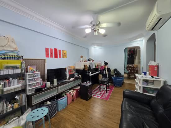 557 Ang Mo Kio Ave 10 image 1 of 8