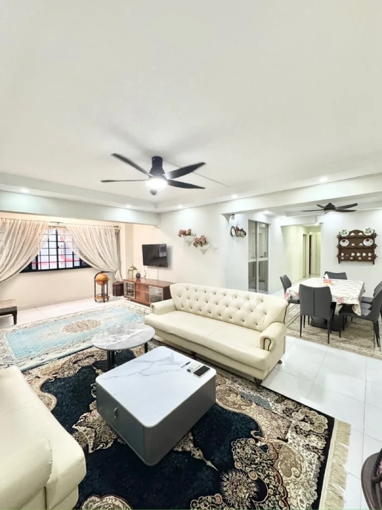 459 Pasir Ris Dr 4 image 1 of 10
