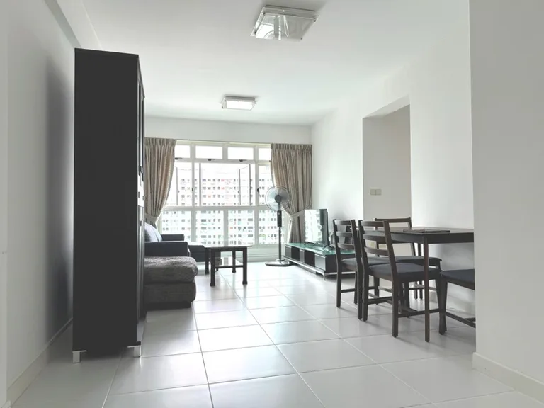 619C Punggol Dr image 1 of 7