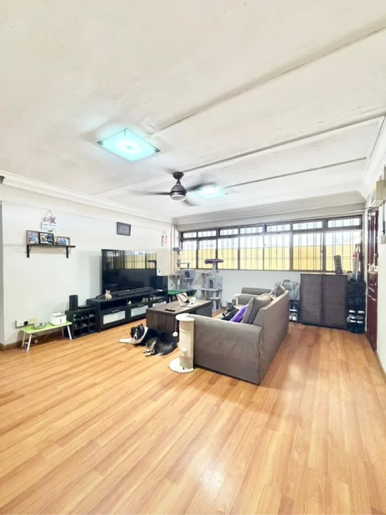 222 Lor 8 Toa Payoh image 1 of 10