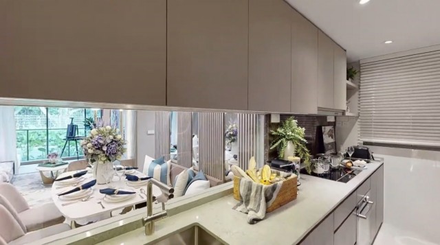 AMO Residence photo 4
