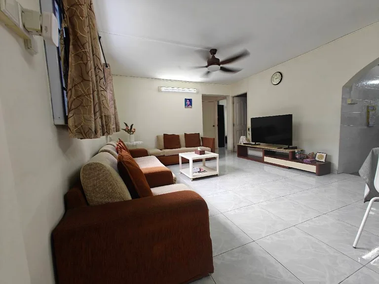 235 Bt Batok East Ave 5 image 1 of 6