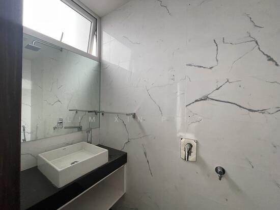 Suites @ Topaz photo 6