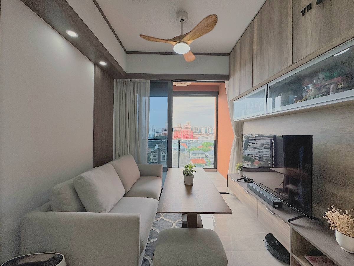 Stirling Residences photo 2