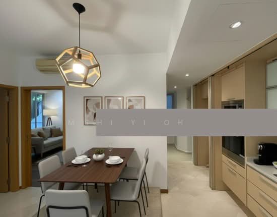 8 @ Mount Sophia