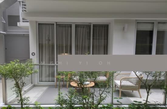8 @ Mount Sophia photo 6
