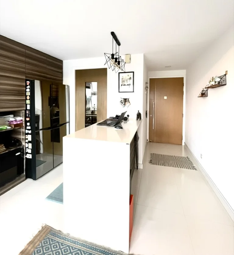 Meyer Residence image 1 of 6