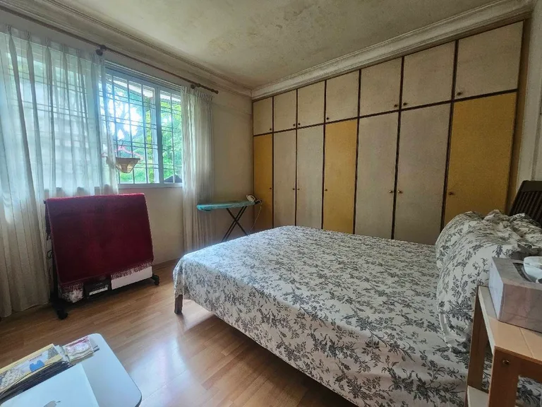 216 Lor 8 Toa Payoh image 1 of 10