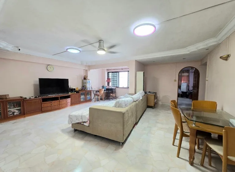 958 Hougang St 91 image 1 of 9