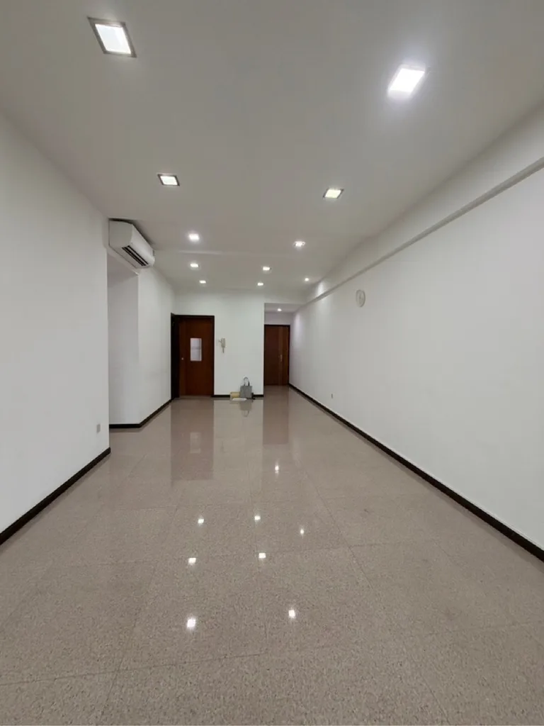 Bishan Loft image 1 of 8