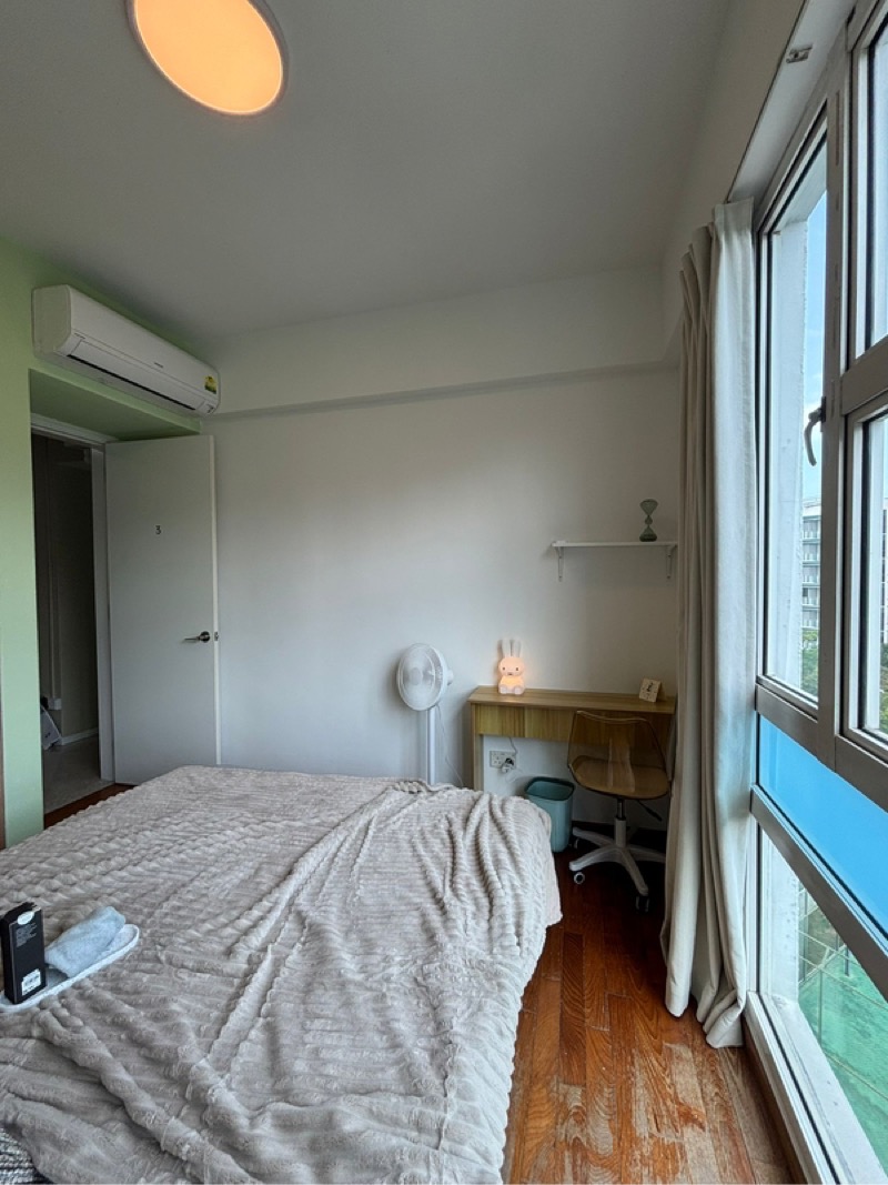Dahlia Park Condo photo 2