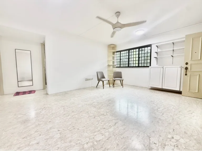 229 Serangoon Ave 4 image 1 of 7