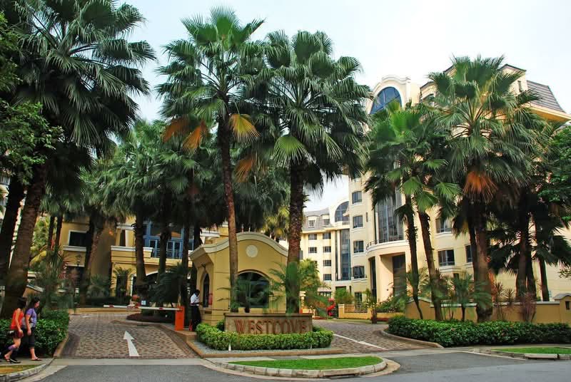 Westcove Condo photo 3