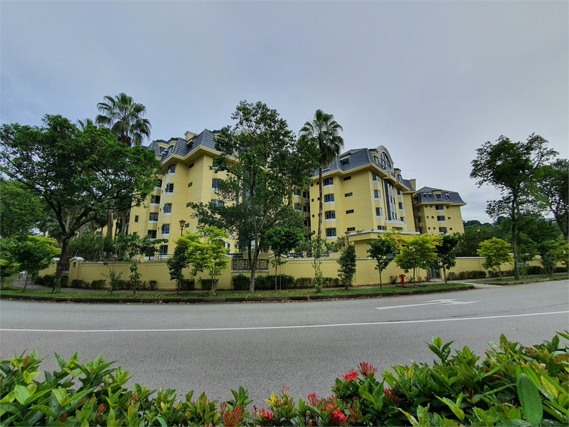 Westcove Condo photo 4