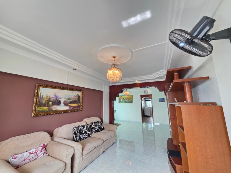 114 Yishun Ring Rd image 1 of 10