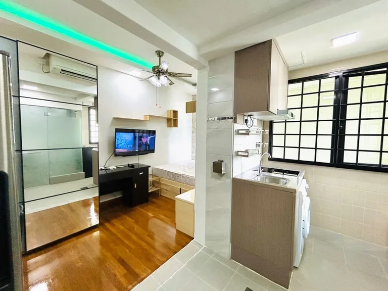 Simei Green Condominium image 1 of 9