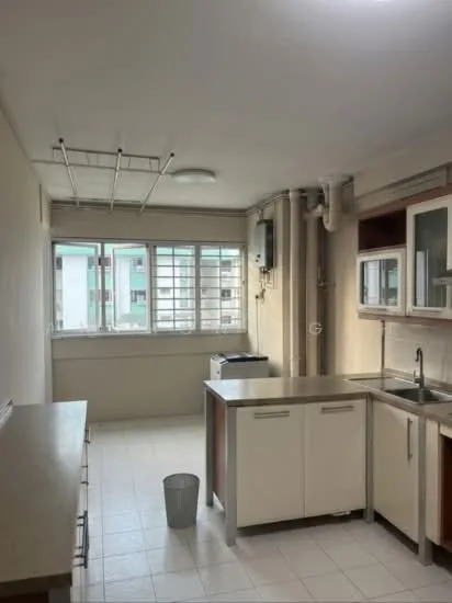 154 Ang Mo Kio Ave 5 image 1 of 6