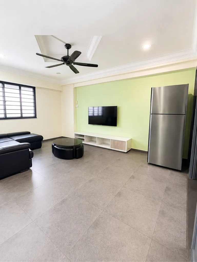 634 Pasir Ris Dr 1 image 1 of 9