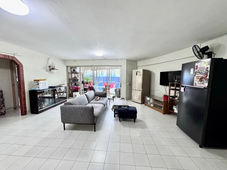 259 Ang Mo Kio Ave 2 image 1 of 8