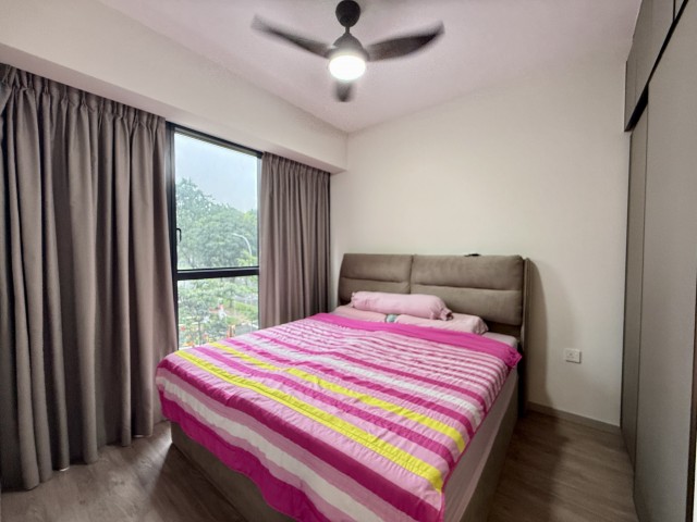 Riverfront Residences photo 2
